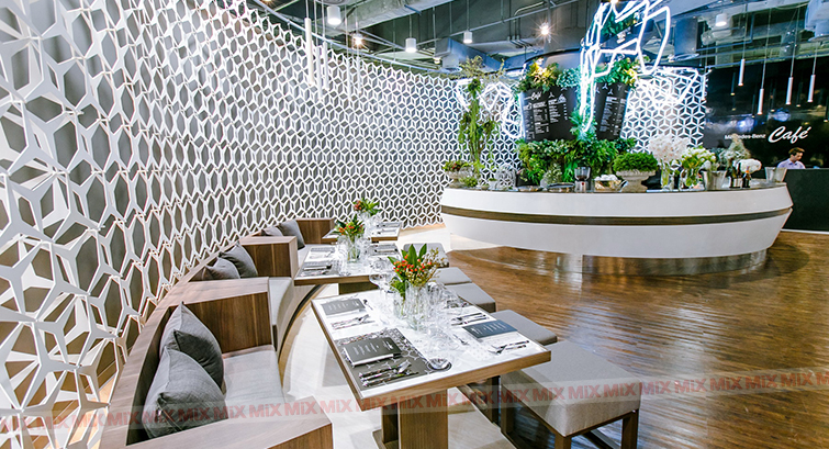 เมอร์เซเดส-เบนซ์ คาเฟ่