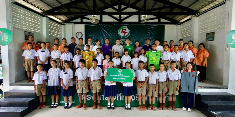 PTG ร่วมกับ ATLAS ENERGY ส่งต่อความสุขให้ชุมชน ด้วยกิจกรรม CSR  กับโครงการ “พีที ค่ายอาสาทำจริงไม่ทิ้งกัน” ตอกย้ำในการช่วยเหลือสังคม