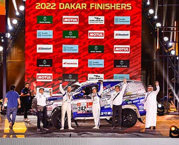 TOYO TIRES OPEN COUNTRY M/T พิสูจน์สมรรถนะกระหึ่มการแข่งขัน DAKAR RALLY พาทีม TOYOTA LAND CRUISER