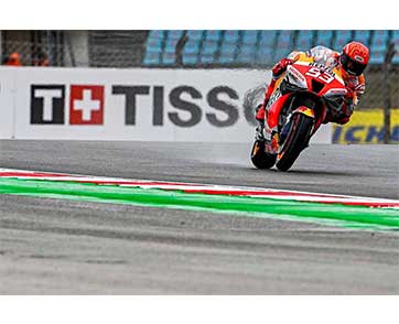 Marquez leads Repsol Honda 1-2 on wet Day 1 at the rollercoaster