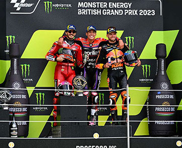 Aleix Espargaro snatches victory in a last lap barnstormer at the British GP