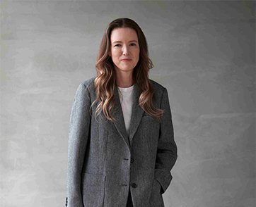 ยูนิโคล่ แต่งตั้ง Clare Waight Keller ในฐานะครีเอทีฟไดเรคเตอร์