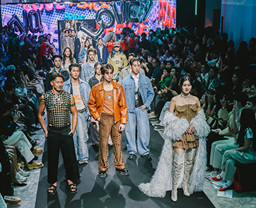 ปรากฎการณ์แฟชั่นโชว์ระดับโลก EM DISTRICT เปิดรันเวย์  “EMFASHIONICON EDGE” ในคอนเซ็ป The Essence of Bangkok พร้อมเปิดฉากเดือน PRIDE