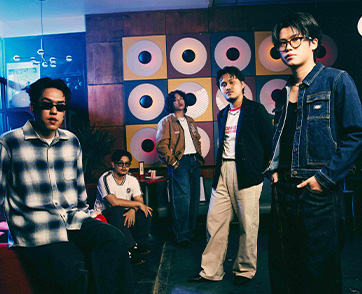 “พรดาวตก (Wish)” เพลงซึ้งของ “คอร์นบอย” (Cornboi) ที่มาฮีลใจใครที่วอนฟ้าเพื่อได้เจอใครสักคน กับการถ่ายทอดเป็นมิวสิควิดีโอที่อิ่มลึก