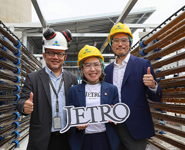 โรงไฟฟ้าบีแอลซีพี เผยโครงการบำบัดก๊าซคาร์บอนไดออกไซด์ด้วยจุลสาหร่ายประสบผลสำเร็จ ล่าสุด เจโทร และ เจร่า ร่วมนำบริษัทชั้นนำจากญี่ปุ่น เยี่ยมชมโครงการฯ 