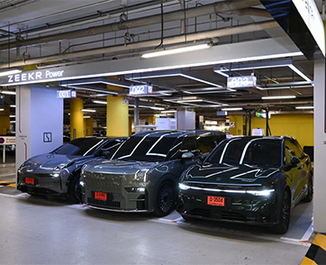 ZEEKR มอบความสุขส่งท้ายปีเก่า ต้อนรับปีม้าทอง 2569 ขยายสิทธิพิเศษชาร์จฟรีสำหรับผู้ใช้รถ ZEEKR ที่ ZEEKR Power เซ็นทรัลเวิลด์