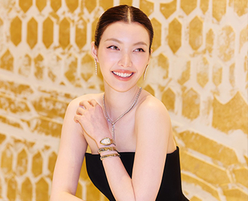 บุลการีจัดงานเฉลิมฉลองการเปิดตัว ออม-กรณ์นภัส   ในฐานะ Friend of the House 