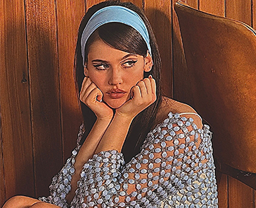 SIENNA SPIRO ส่งเพลงใหม่ “The Visitor” กระแทกอารมณ์ ตัวแทนเหล่าตัวสำรองของความรัก เตรียมครองตำแหน่งเจ้าแม่เพลงเศร้า Gen Z คนใหม่ ที่ทุกคนหลงรัก