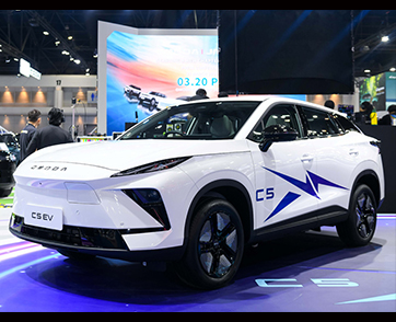 นิยามใหม่แห่งตัวตนที่ล้ำสมัย OMODA & JAECOO เผยโฉม OMODA C5 EV MAX+ ยนตรกรรมไฟฟ้าอัจฉริยะที่ออกแบบมาเพื่อไลฟ์สไตล์ยุคใหม่ที่กล้าแตกต่าง