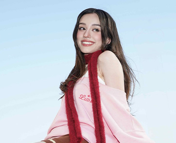 Moly Groves สาวน้อยอินดี้ป็อปวัย 18 ปี ส่งเพลงรักหวานสดใส “Falling In Love” ที่อยากย้ำว่า การบอกรักใครสักคน ไม่ใช่เรื่องยุ่งยากอย่างที่คิด